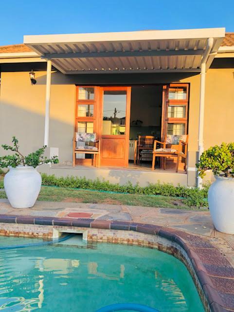 Danville Forest Guest House & Apartments Durban Exterior photo